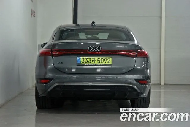 2025 Audi A6 e-Tron, foto 4