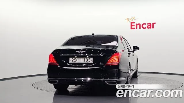 2017 Genesis EQ900, foto 3