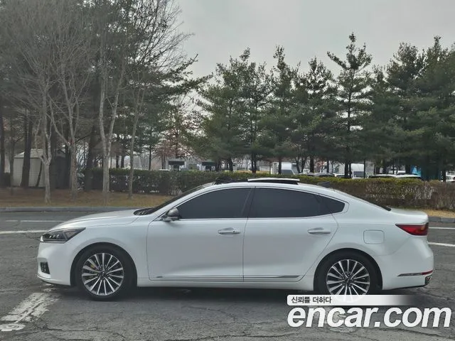 2018 Kia K7, foto 2