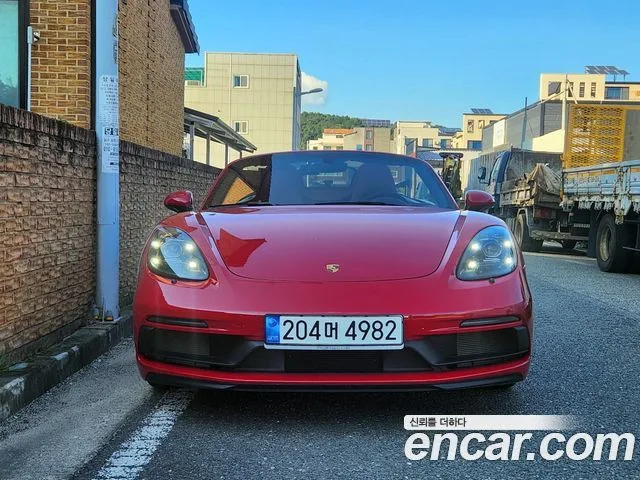 2023 Porsche 718, foto 2