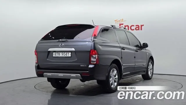 2016 KG Mobility Korando, foto 2