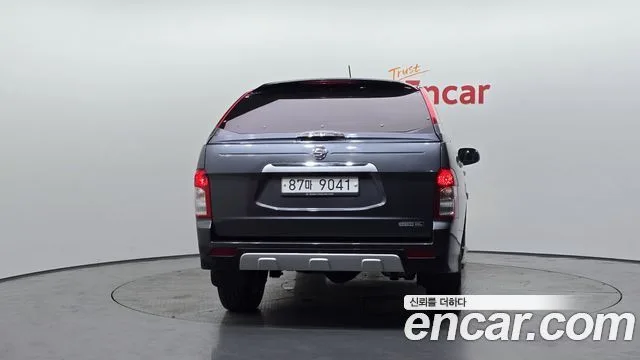 2016 KG Mobility Korando, foto 4