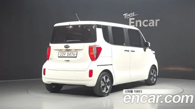 2016 Kia Ray, foto 2
