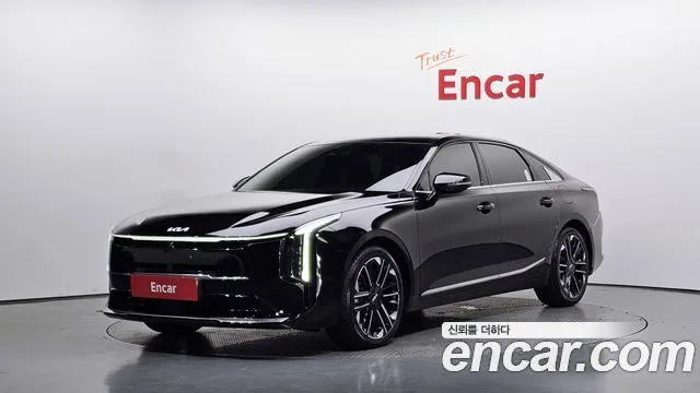 2025 Kia K8