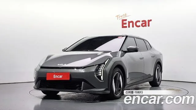 2026 Kia EV4