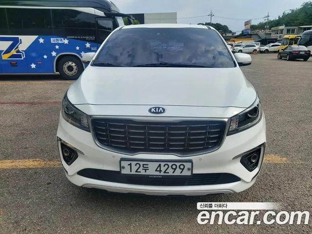 2019 Kia Carnival