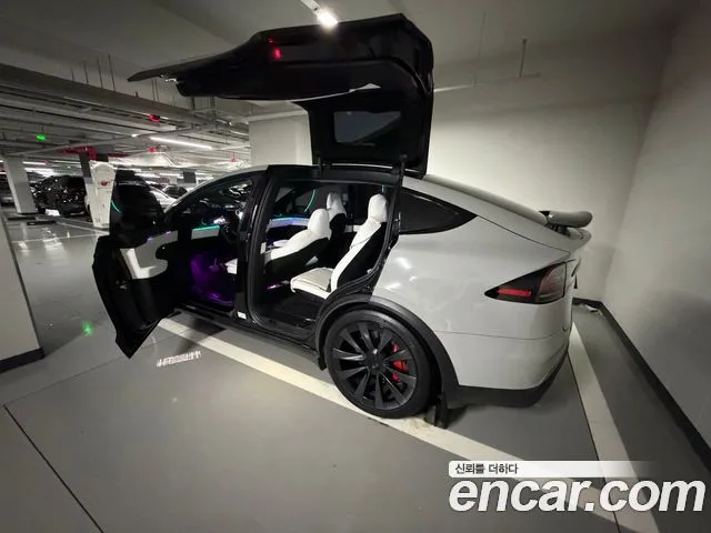 2023 Tesla Model X, foto 2