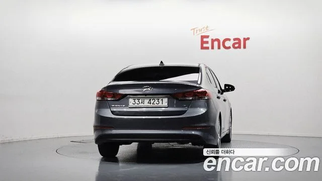 2018 Hyundai Avante, foto 4