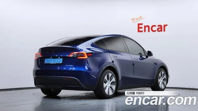 2021 Tesla Model Y, foto 2