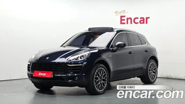 2017 Porsche Macan