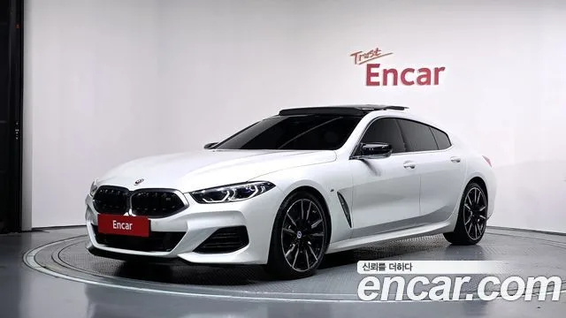2022 BMW 8-Series