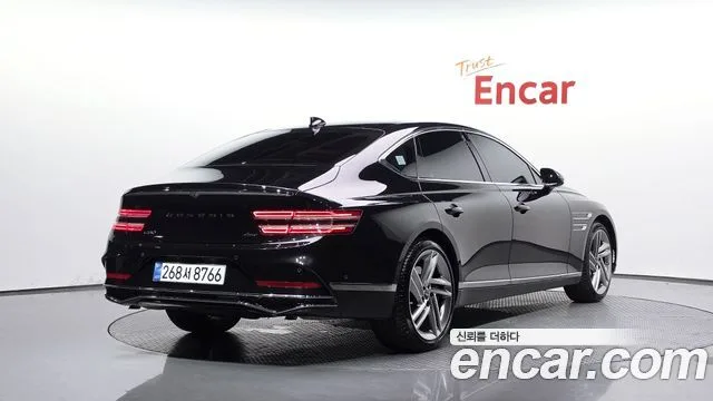 2026 Genesis G80