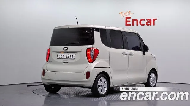 2017 Kia Ray, foto 2