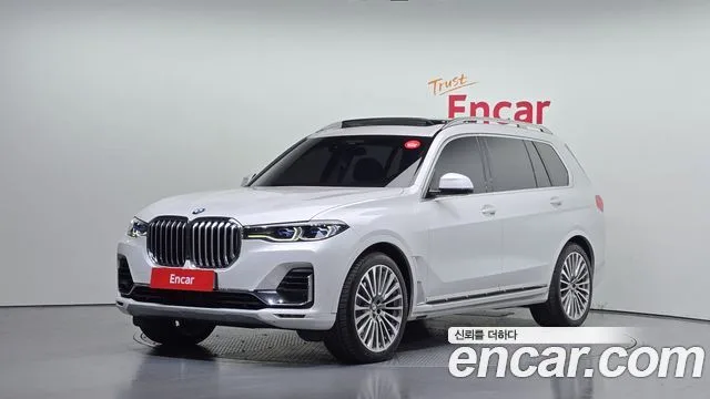 2021 BMW X7