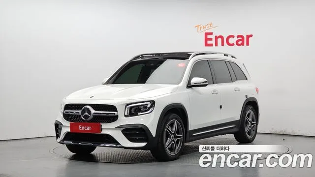 2021 Mercedes-Benz GLB-Class