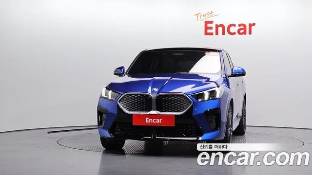 2024 BMW iX2, foto 2