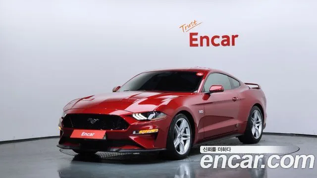 2020 Ford Mustang