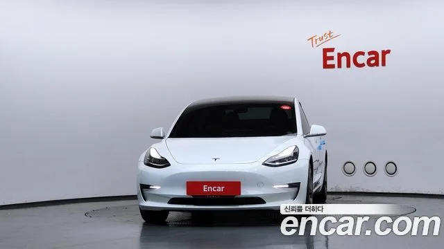 2020 Tesla Model 3, foto 3