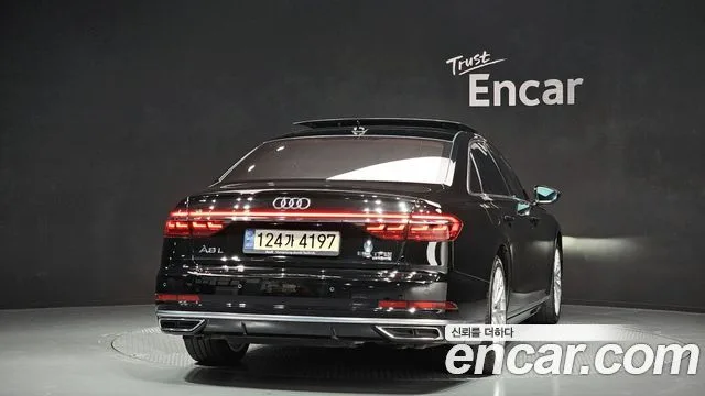 2021 Audi A8, foto 4