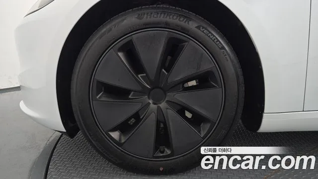 2024 Tesla Model 3, foto 4