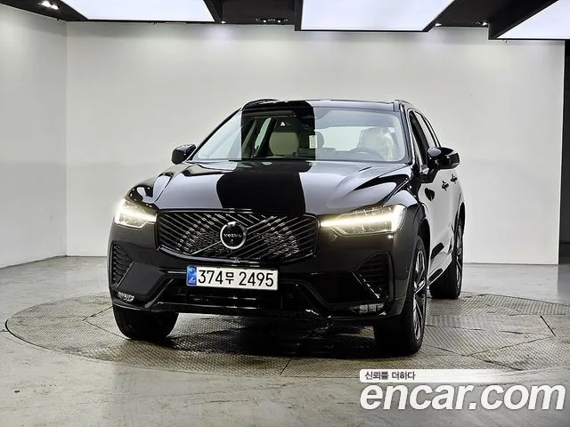 2026 Volvo XC60, foto 2