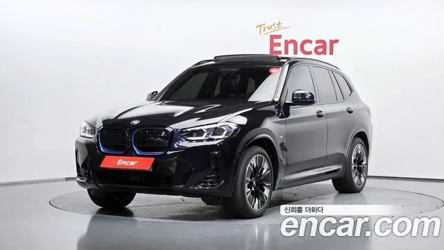 2024 BMW iX3